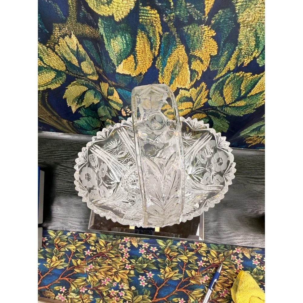 Vintage Cut Crystal Glass Basket Etched Floral Starburst Centerpiece 10.5 inch